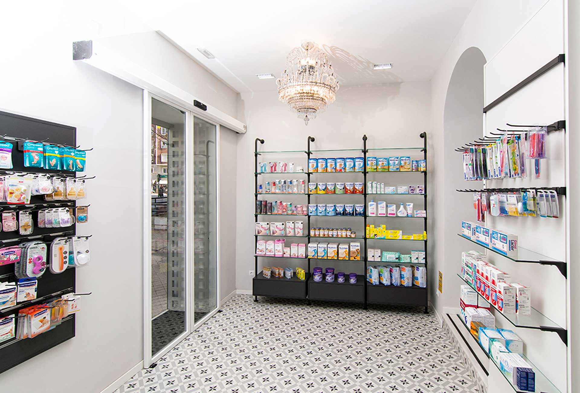 Diseño de farmacia Ríos Rosas | VIFARMA