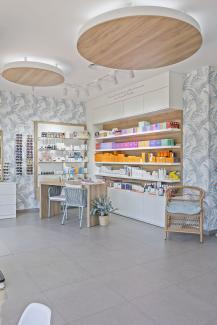 Diseño de Farmacia Zamora de Molins