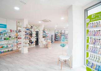 Diseño farmacia Victoria Alvarez Diseño farmacia Victoria Alvarez