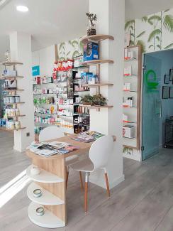 Diseño farmacia Victoria Alvarez Diseño farmacia Victoria Alvarez