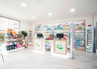 Diseño farmacia Victoria Alvarez Diseño farmacia Victoria Alvarez
