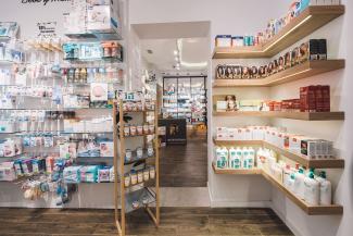 Diseño farmacia Hours