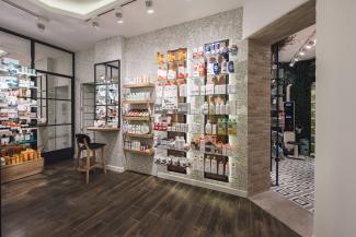 Diseño farmacia Hours