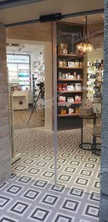 Diseño farmacia Hours