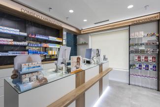 DISEÑO INTERIOR FARMACIA MINGUEZ