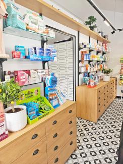 Reforma de Farmacia Beatriz Delgado