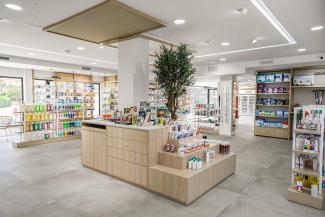 Diseño de interior Farmacia Miralles