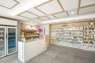 Diseño de interior Farmacia Miralles