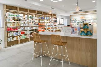 Diseño de interior Farmacia Miralles