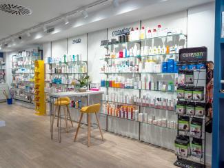 Diseño interior Farmacia Marin Vidal Villalba  (Lugo)