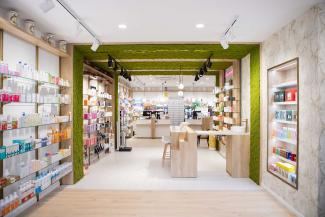 Reforma farmacia Francisco Mulet