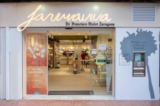 Reforma farmacia Francisco Mulet
