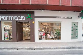 Fachada Farmacia García Cirujeda