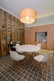 Diseño de Farmacia Bulevar