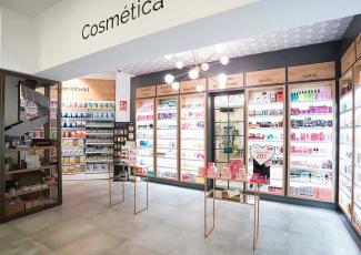 Diseño Farmacia Puerta Del Sur