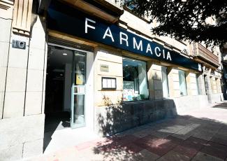 Fachada de farmacia Antonio Sánchez Merino