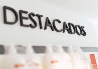 Diseño de farmacia Antonio Sánchez Merino