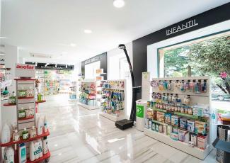 Diseño de farmacia Antonio Sánchez Merino