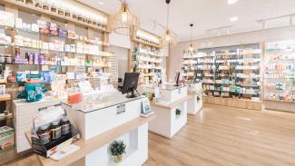 Mobiliario Farmacia Paloma Pérez