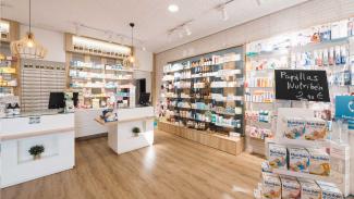 Mobiliario Farmacia Paloma Pérez