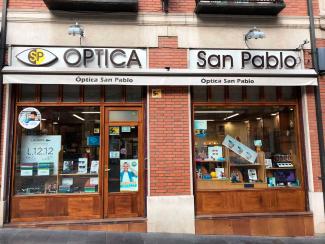 Fachada de óptica