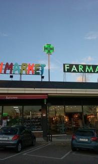 Cruz de farmacia modelo Mara