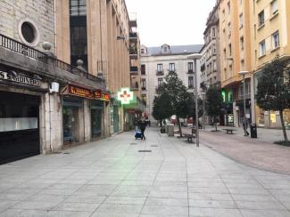 Cruz de farmacia modelo Mara