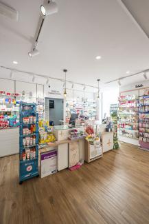Reforma de farmacia Carmelitas