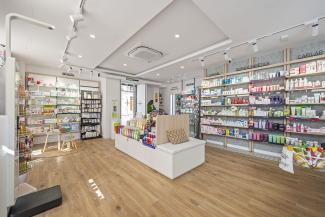 Reforma de farmacia Carmelitas