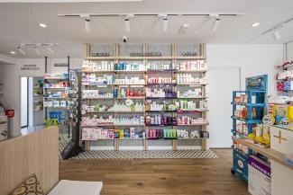 Reforma de farmacia Carmelitas