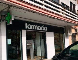 Fachada de farmacia Font de Mora