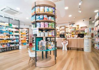 Diseño de farmacia Font de Mora