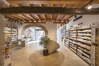 DISEÑO FARMACIA MARA FERRER