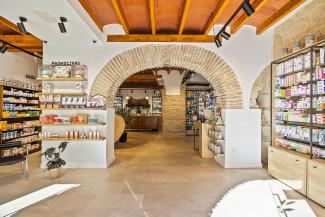 DISEÑO FARMACIA MARA FERRER