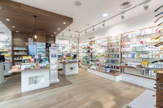 Diseño de Farmacia Ana Cruz Interior