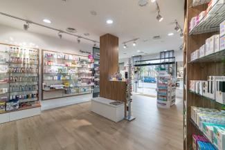 Diseño de Farmacia Ana Cruz Interior