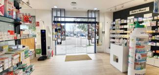 Diseño de Farmacia Ana Cruz Interior