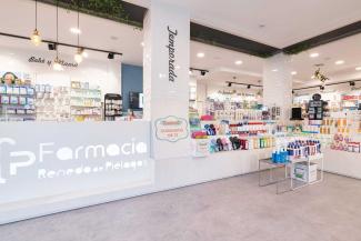 Diseño  interior Farmacia Renedo de Piélagos