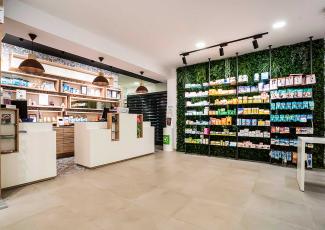 Diseño Farmacia Rocío Pérez Lamuedra