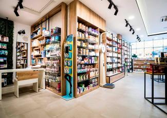 Diseño Farmacia Rocío Pérez Lamuedra