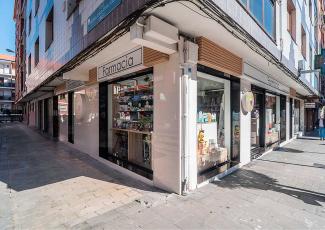 Diseño Farmacia Rosa María Estebanez