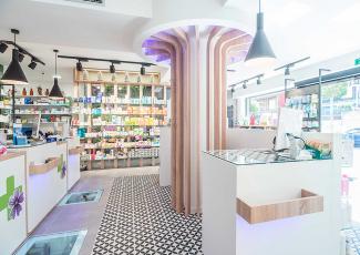 Diseño Farmacia Rosa María Estebanez