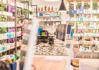 Diseño Farmacia Rosa María Estebanez