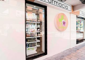 Diseño Farmacia Rosa María Estebanez