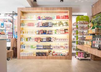 Diseño Farmacia Rosa María Estebanez